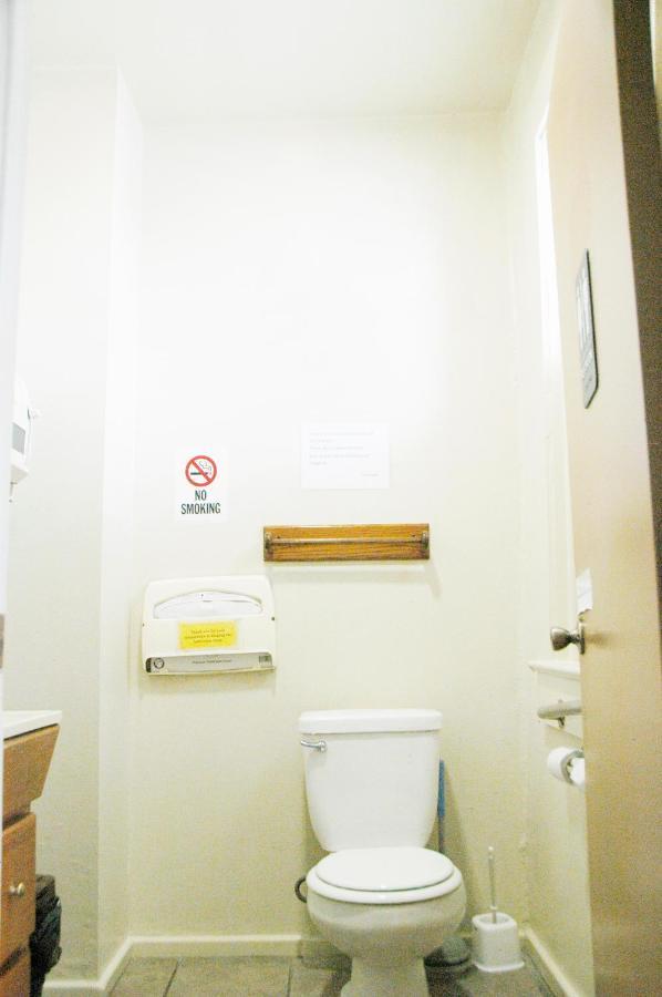 Hotel Little Tokyo 2*